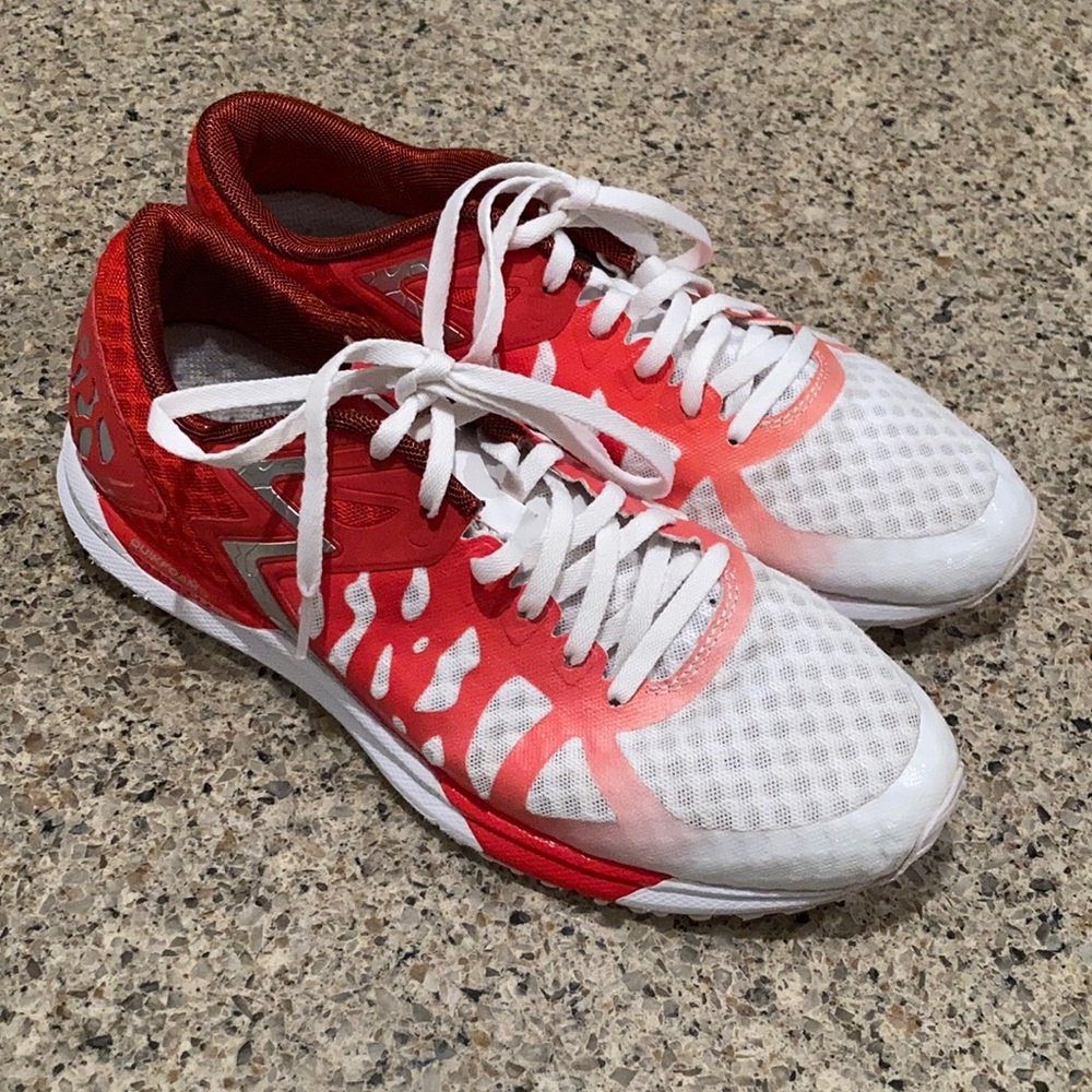 Size 8.5 Women’s Chaser 361 Sneakers